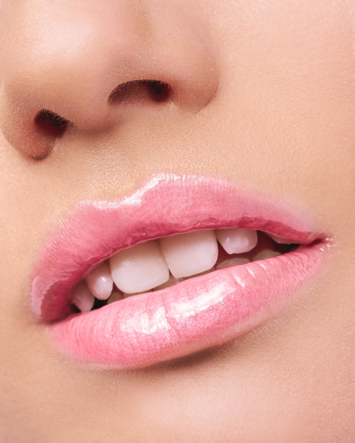 LipAddict #210 Glamour mauve-pink with purplish undertone shade